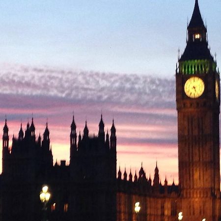 Sabellis House - Moments From The Big Ben Appartement Londen Buitenkant foto